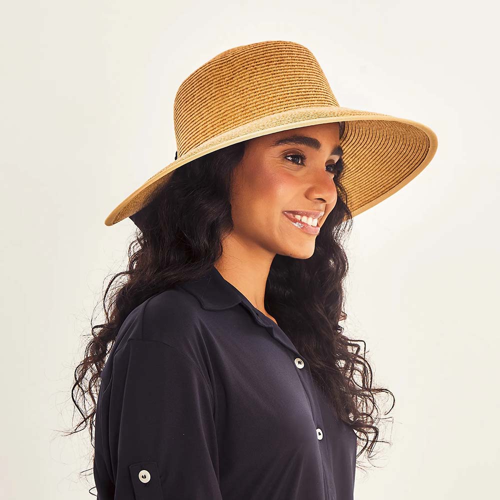 Sombrero Santorini con UPF50+