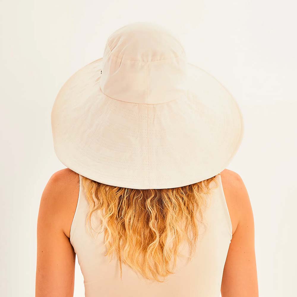 Sombrero Beverly Hills Arena con UPF50+