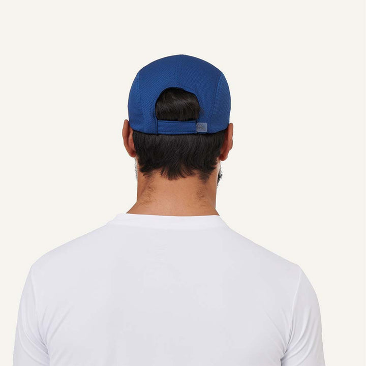 Gorra Athletic Dry con UPF50+